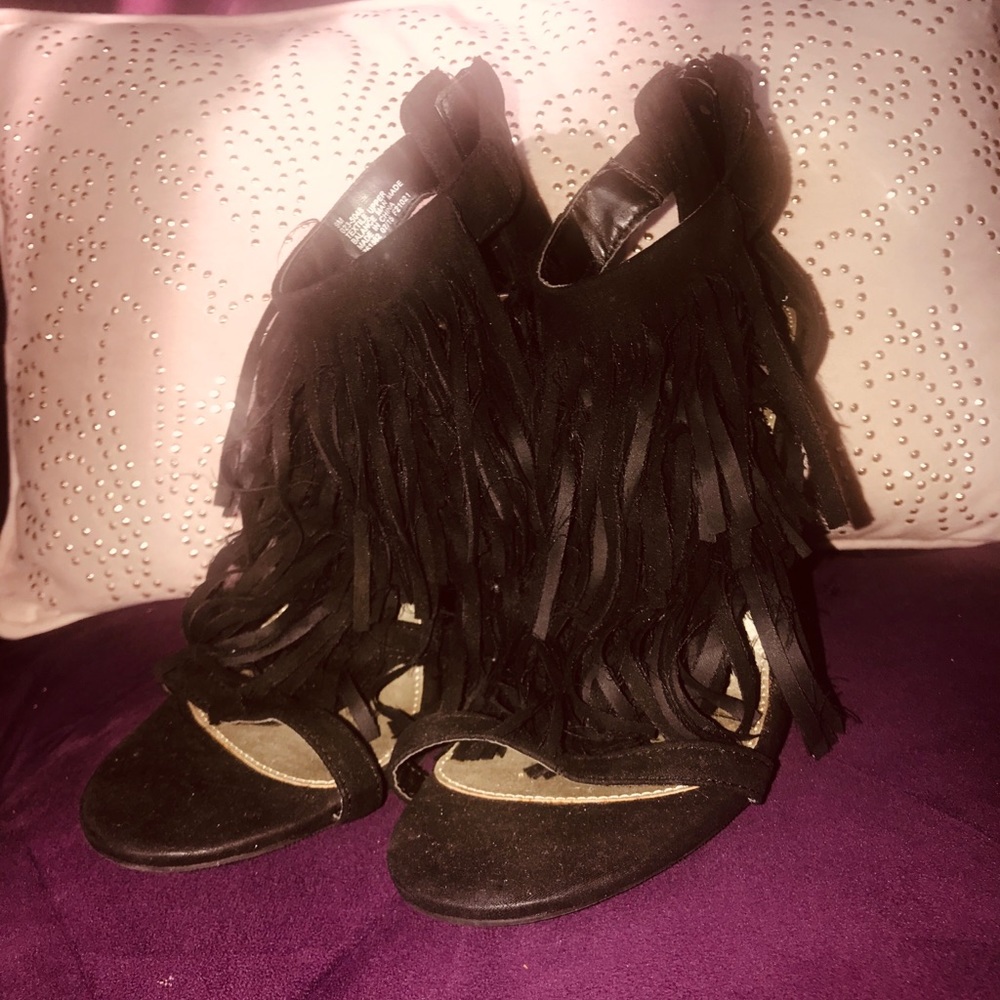 Black tassel sexy heels! Only worn a handful of times!